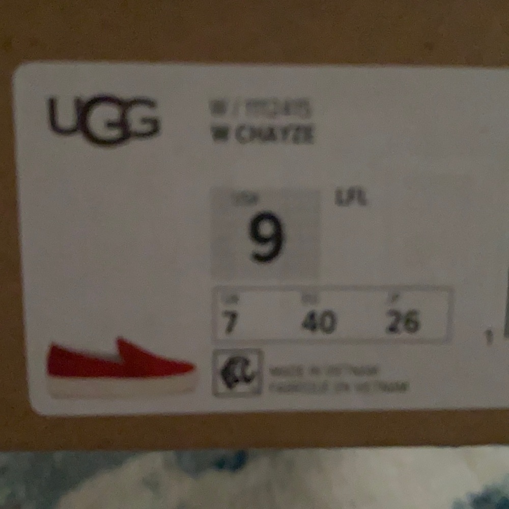 UGG
